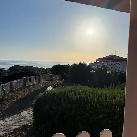 Feriehus Sunsethouse Pistis *